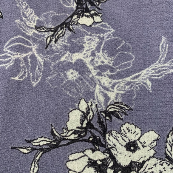 Rewind Cold Shoulder Lavender Floral Blouse Small - Picture 5 of 5